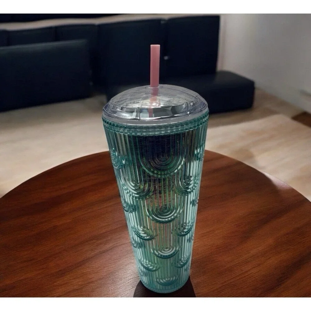 Starbucks‎ Spring 2022 Mermaid Scales Waves 24oz Tumbler Holographic Iridescent